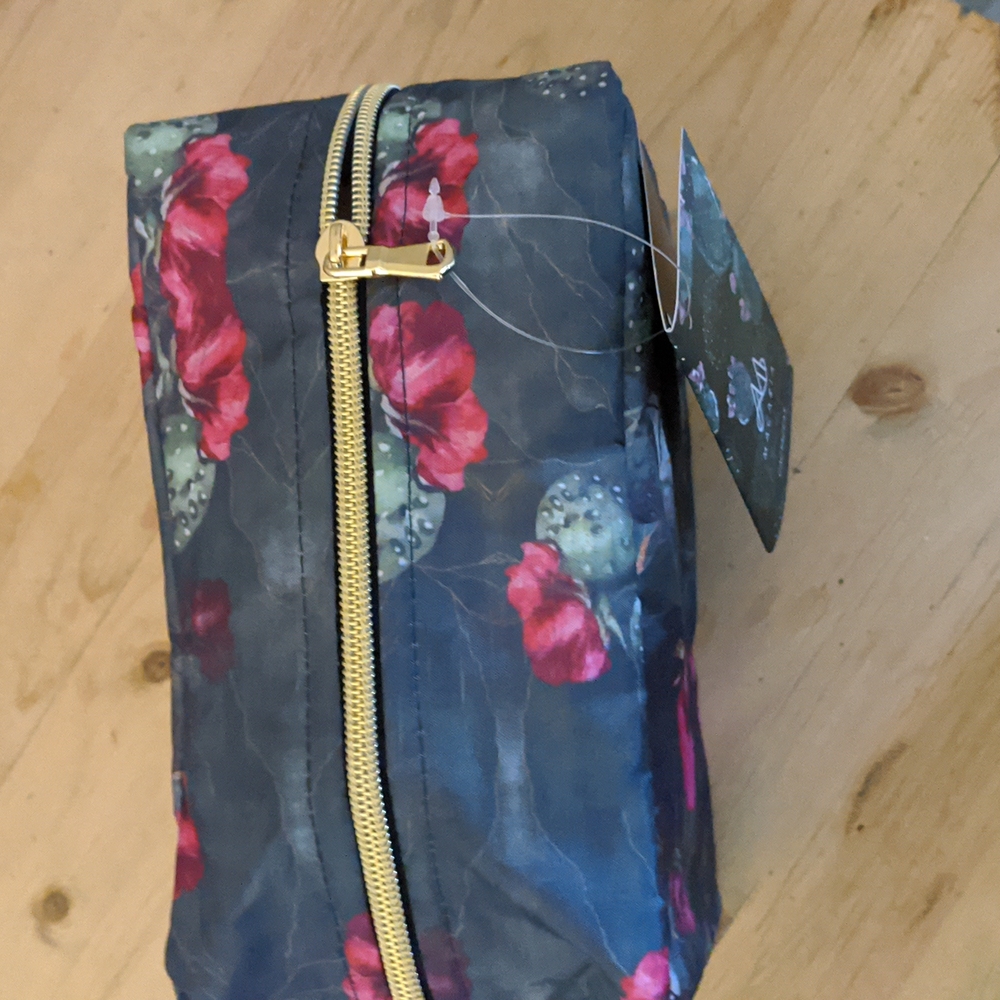 Makeup Bag Collection - Picture 5 of 7
